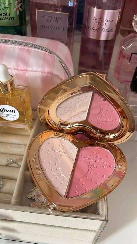 Enlaces Hacoo Lista de Maquillaje Charlotte Tilbury · foto 5