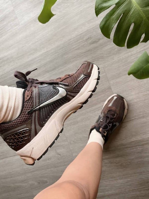 Enlace Hacoo Zapatillas Nike Vomero 5 · foto 2