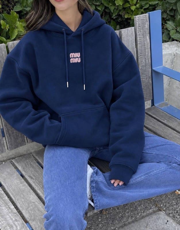Enlace Hacoo Sudadera Miu Miu