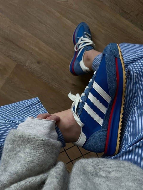 Enlace Hacoo Zapatillas Adidas SL 72 · foto 2