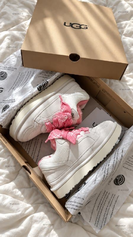 Enlace Hacoo Zapatillas Ugg Lowmel Love 25 · foto 2