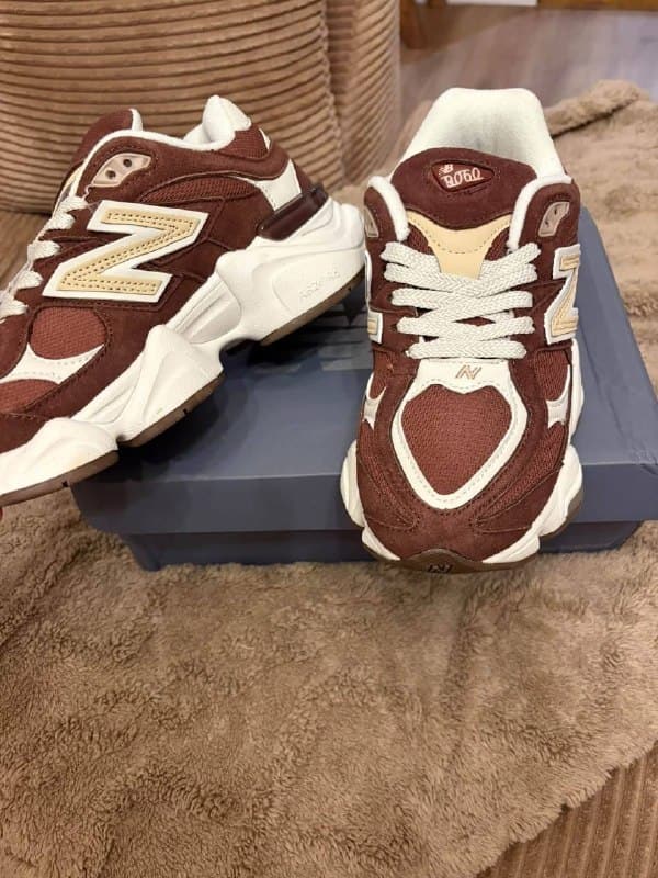 Enlace Hacoo Zapatillas New Balance 9060 · foto 2