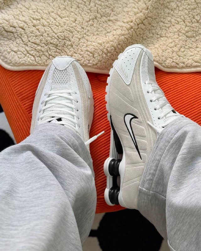 Enlace Hacoo Zapatillas Nike Shox R4 · foto 3