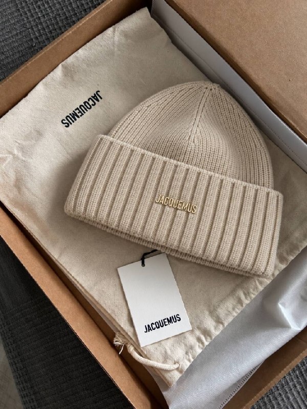 Enlace Hacoo Gorro Jacquemus