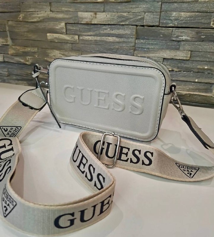 Link Hacoo Bolso Guess (6 oct 2026) · foto 5
