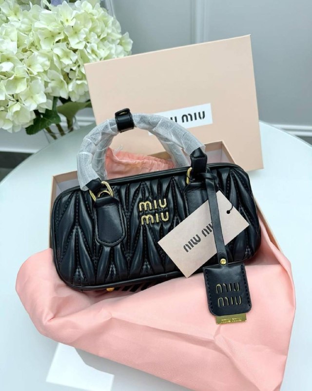 Link Hacoo Bolso Miu Miu (7 oct 2026) · foto 3
