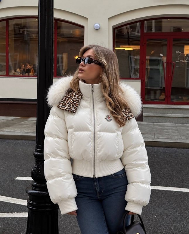 Link Hacoo Chaqueta Moncler (8 oct 2026, 16:17) · foto 3