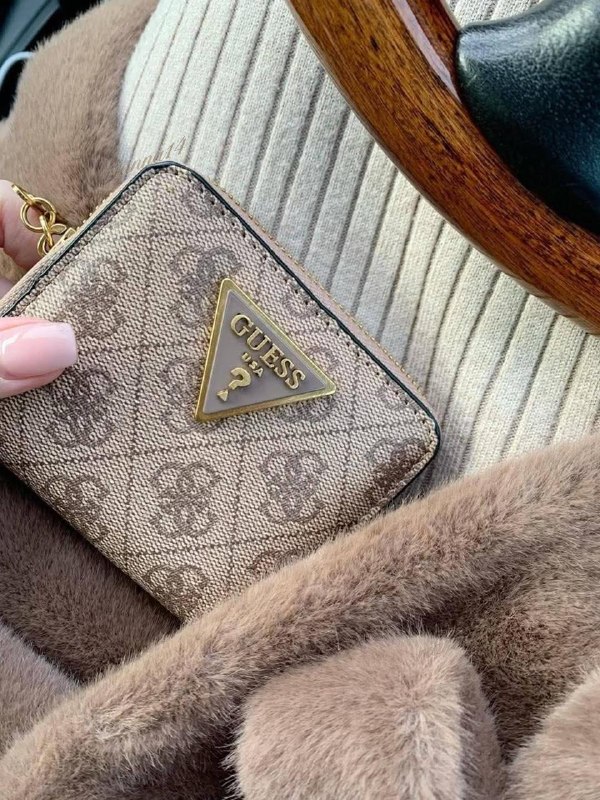 Links Hacoo Lista de Bolso Guess · foto 4