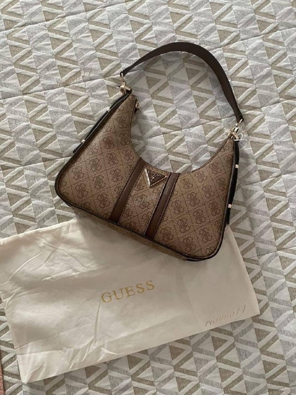Links Hacoo Lista de Bolso Guess · foto 5