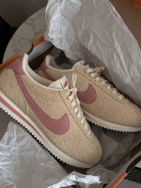 Link Hacoo Zapatillas Nike Cortez (9 oct 2026)