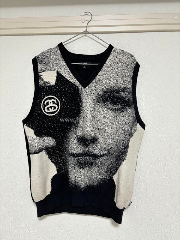 Link Hacoo Chaleco Stussy