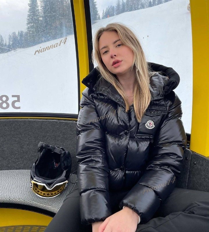 Link Hacoo Abrigo Moncler (13 oct 2026) · foto 2