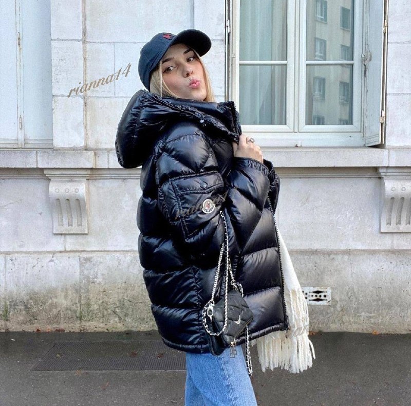 Link Hacoo Abrigo Moncler (13 oct 2026) · foto 3