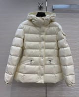 Link Hacoo Chaqueta Moncler (5 oct 2026) · foto 4