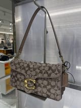 Link Hacoo Bolso Coach Crystal Signature Jacquard · foto 5