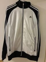 Link Hacoo Chaqueta Adidas (12 oct 2026, 19:29)