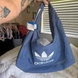 Link Hacoo Bolso Adidas · foto 5