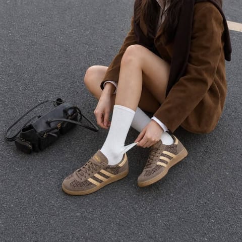 Link Hacoo Zapatillas Adidas (15 oct 2026)