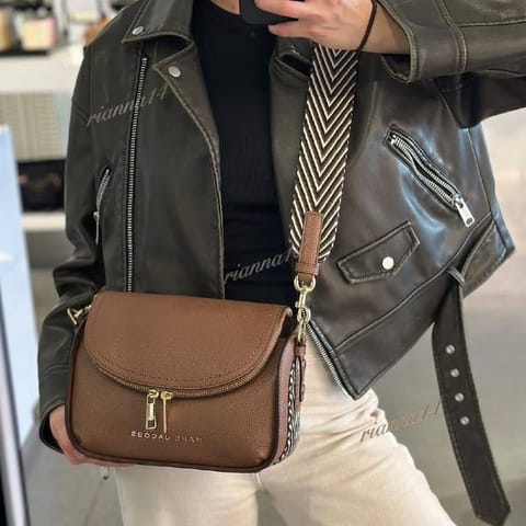 Link Hacoo Bolso Marc Jacobs (16 oct 2026)