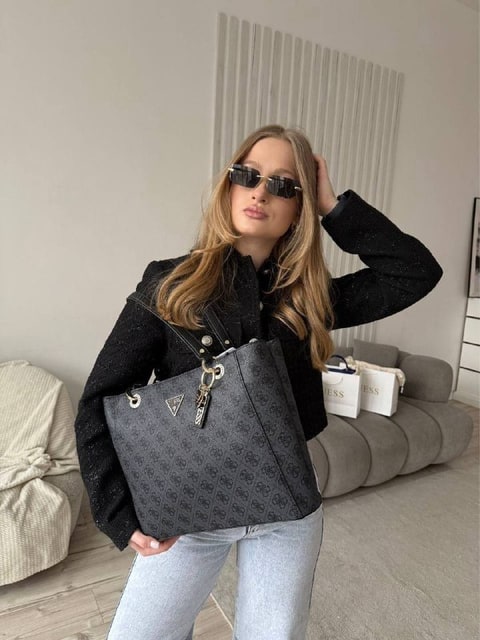 Enlace Hacoo Bolso Prada Grande