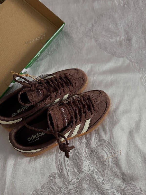 Hacoo Adidas